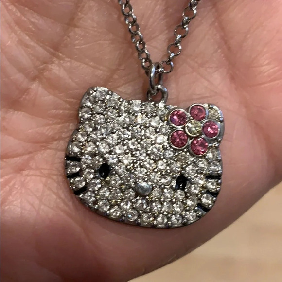 Bundle of 2 pc Hello Kitty Necklace Girls - Picture 5 of 8